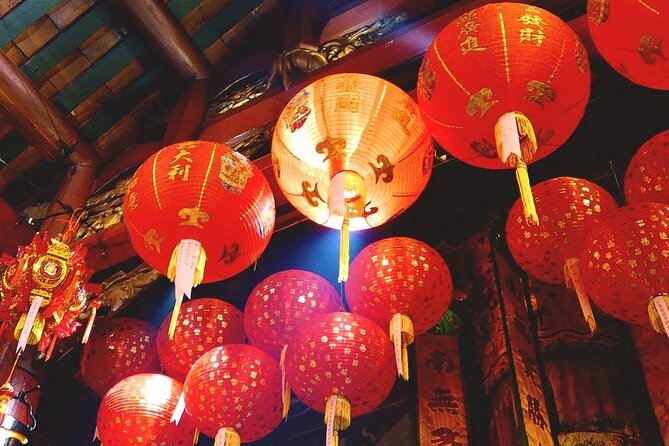 Small-Group: Unseen Bangkok's Chinatown Walking Tour - Snacks, coffee, and a 30-year-old lunch stop