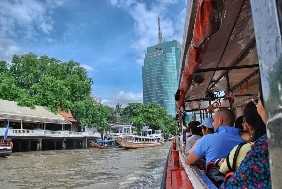 Talat Noi I A Journey Through Art and Culture l Bangkok - Walking through old homes and painted lanes