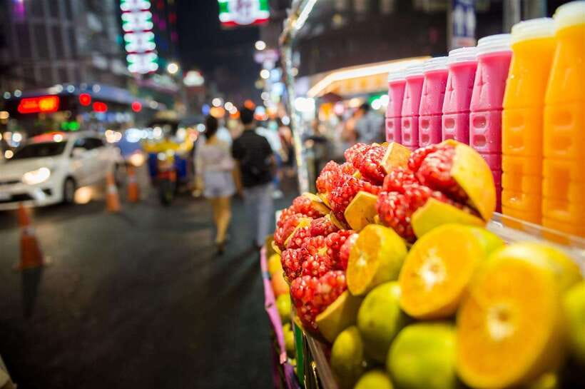 Taste of Bangkok: A 3-Hour Chinatown Food Feast - Starting with Thai-Chinese street food