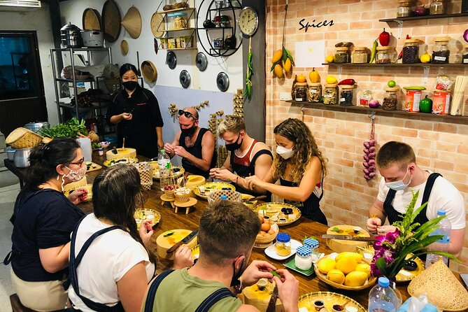 Thai cooking class experience in Bangkok with Tingly Thai cooking school - Key points at a glance