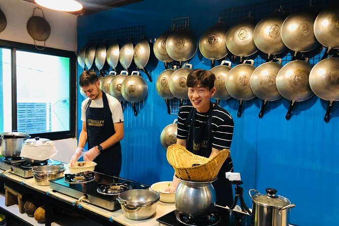 Thai cooking class experience in Bangkok with Tingly Thai cooking school - How the 3.5-hour schedule works