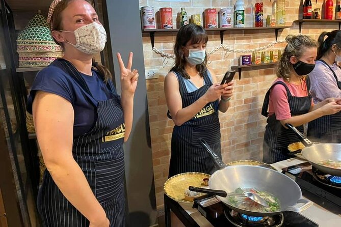 Thai cooking class experience in Bangkok with Tingly Thai cooking school - A social activity for couples, friends, and solo visitors