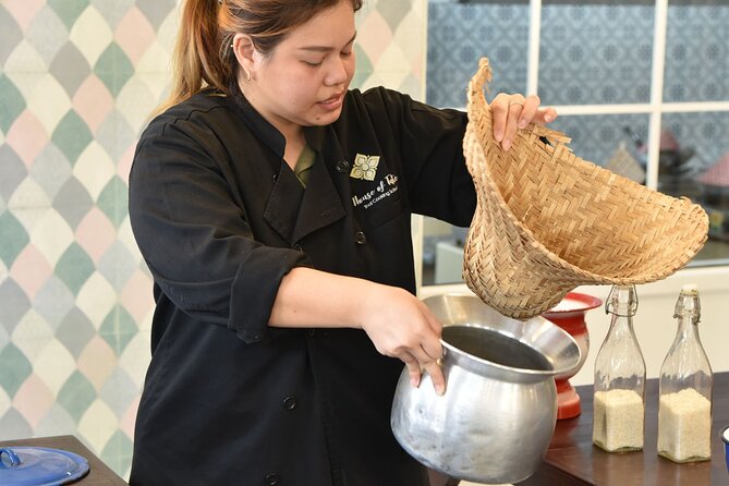 Thai Cooking Class with Market Tour in Sathon Bangkok - Group size, dietary needs, and the feel of the class
