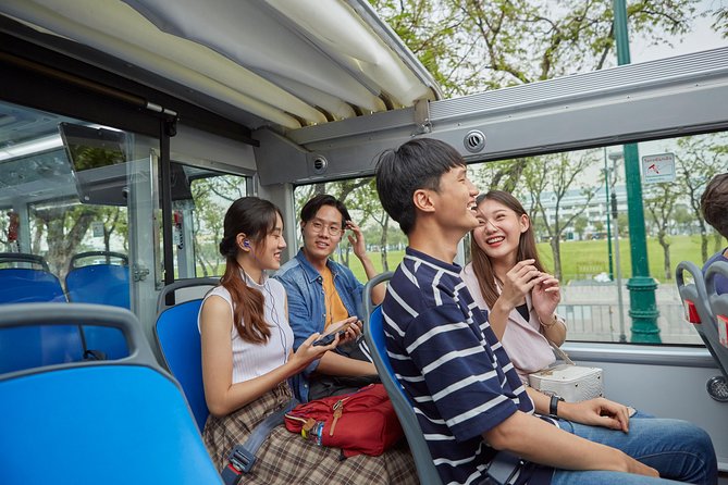 The Best Bangkok Hop-On Hop-Off Bus Tour - Crossing to Wat Arun and ICONSIAM