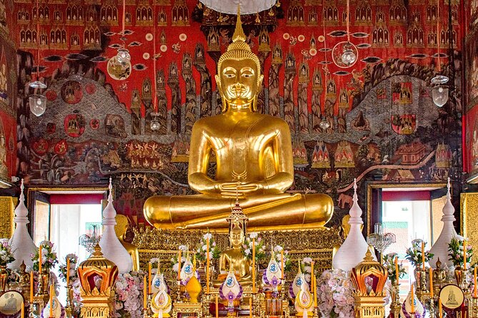 The Best Bangkok Temples - Crossing the Chao Phraya to Wat Arun