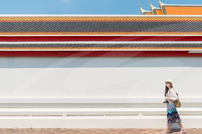 The Grand Palace, Wat Phra Kaew, Wat Pho Tour with Massage option - Walking through the Grand Palace