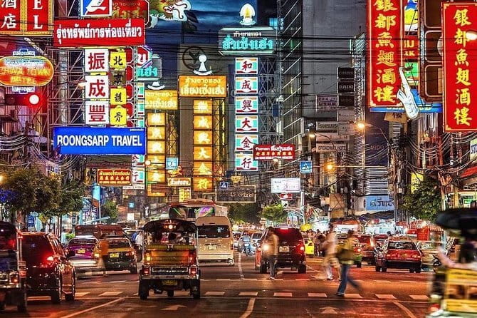 The Highest Rated Food Tour in Bangkok 10+ Tastings - The 40-year-old pork-leg restaurant