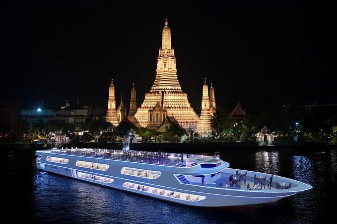 The Luxury White Cruise Experience - What the two-hour route shows you