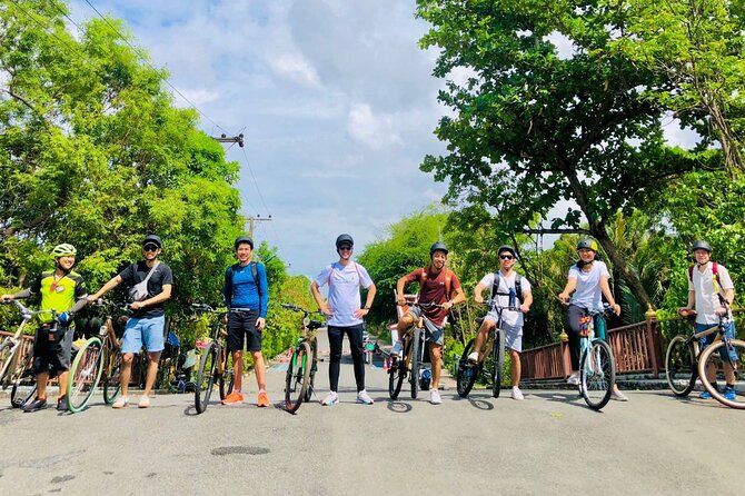 The Original Bicycle Tour in the Green Jungle of Bangkok - A personal ride with Aod, King, and the local guides