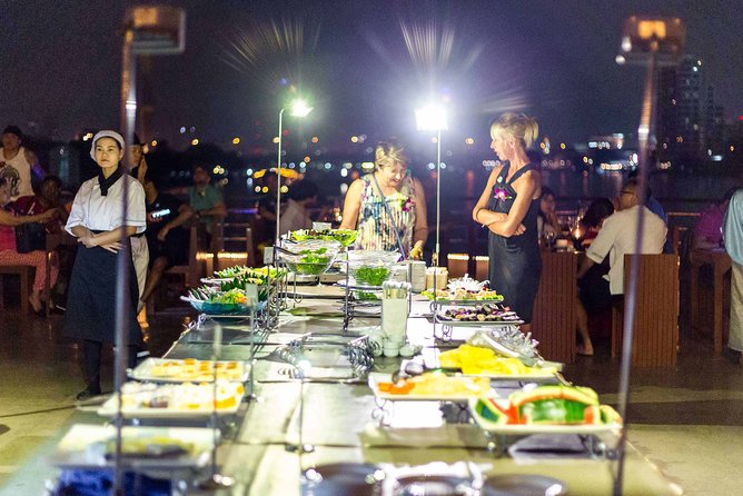 The White Orchid River Dinner Cruise Experience - Entertainment ranges from fun to basic