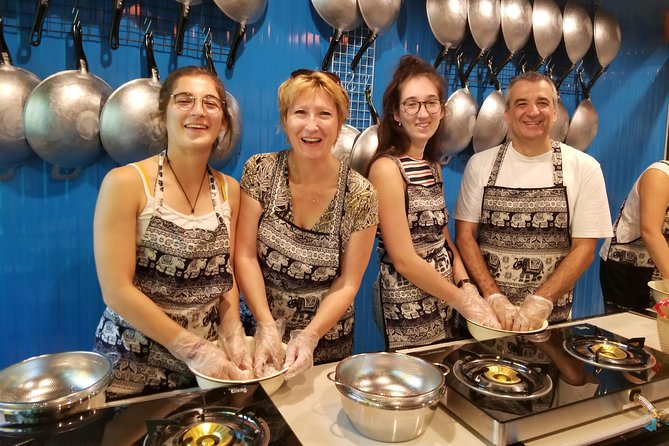 Tingly Thai Cooking Class with Morning Market Tour - Who will enjoy this cooking class most?