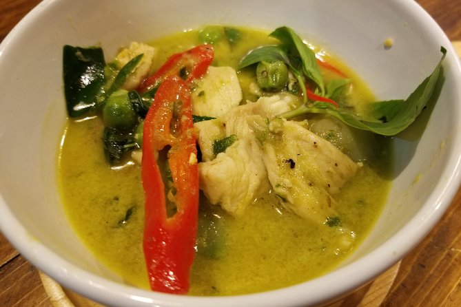 Tingly Thai Cooking School Evening Class - Your instructors set the tone