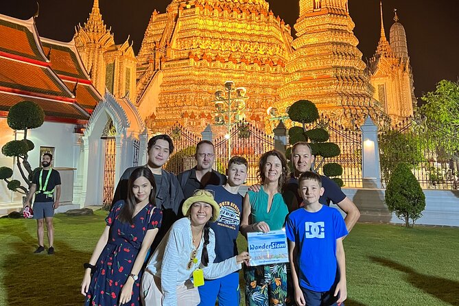 Tuk-tuk tour Bangkok by Night with Chinatown meal and hotel transfers - Grand Palace and Wat Pho from the old city