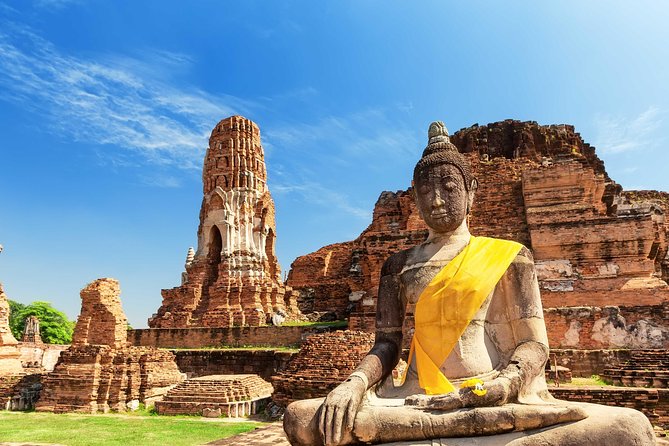 UNESCO's Ayutthaya Historical Park: Full-Day Tour from Bangkok - Wat Phra Si Sanphet and the royal center
