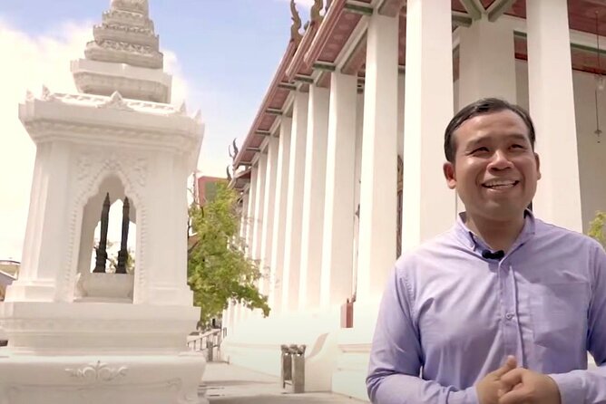 Visit temples in and around Bangkok with a former monk of 10 years - Marble walls, golden images, and the old-city temples