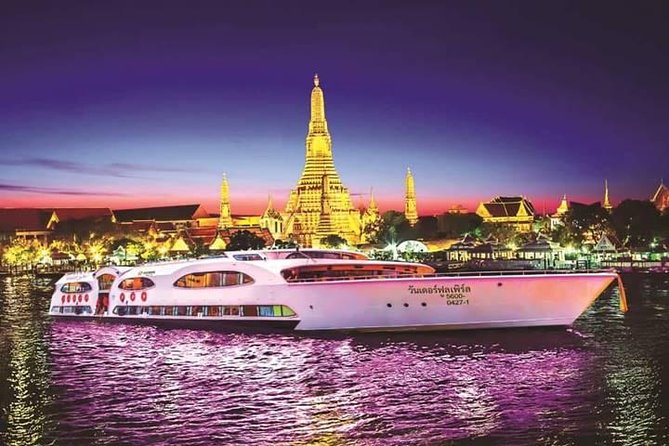 Wonderful Pearl Dinner Cruise - Wat Arun from the water